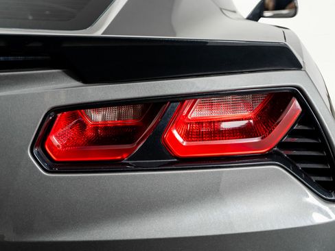 Used 2015 Chevrolet Corvette Stingray Coupe w/ 2LT Preferred Equipment Group image 13