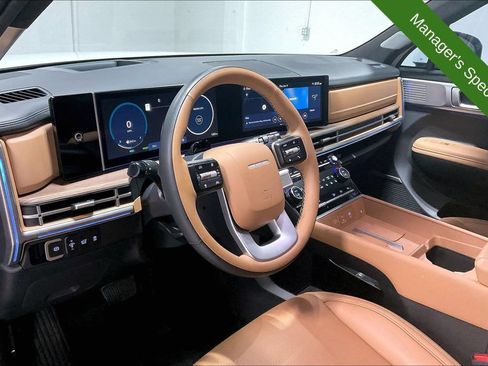 Used 2026 Hyundai Santa Fe Calligraphy FWD image 16