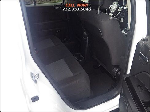 Used 2015 Jeep Patriot Latitude image 25