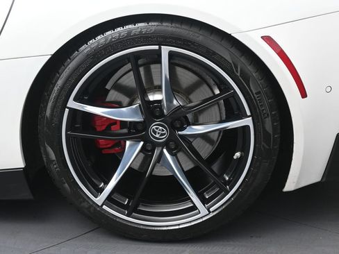 Used 2022 Toyota Supra Premium w/ Driver Assist Package RWD image 32