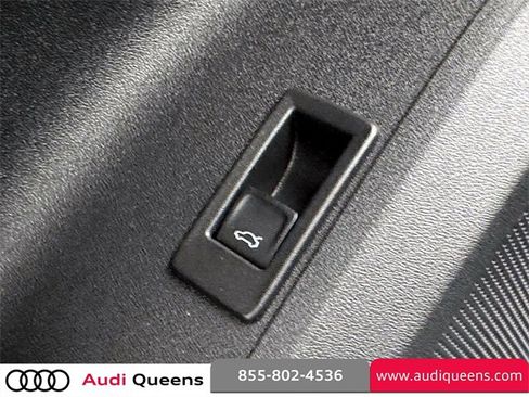 New 2025 Audi Q5 2.0T Premium Plus w/ Premium Plus image 20