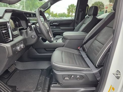 New 2026 GMC Sierra 1500 AT4X AWD/4WD image 5