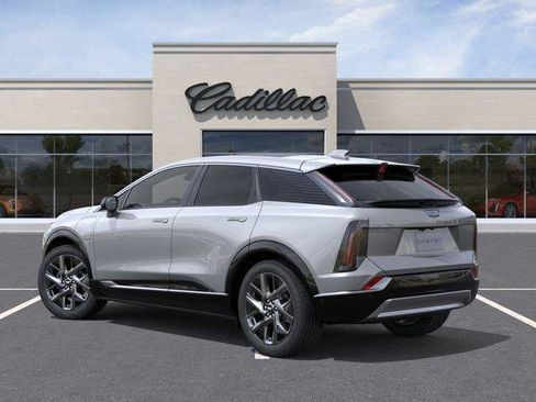 New 2026 Cadillac Optiq Luxury 2 RWD image 3