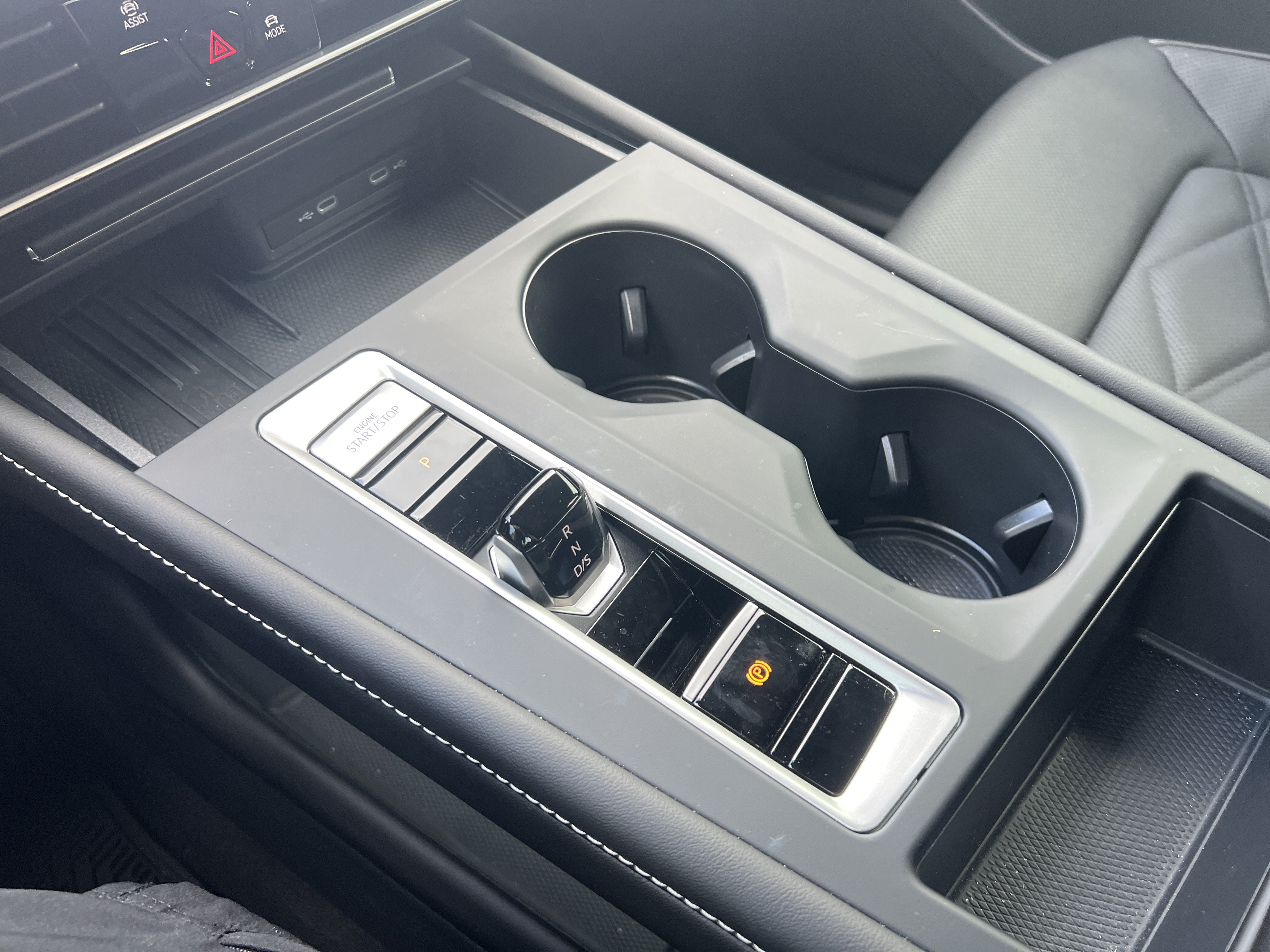 Certified 2026 Volkswagen Atlas SE FWD image 21
