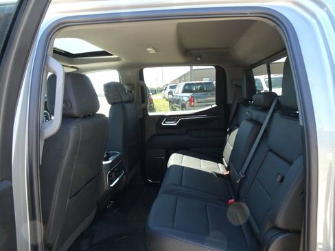 New 2026 GMC Sierra 1500 Elevation w/ Elevation Premium Package AWD/4WD image 18