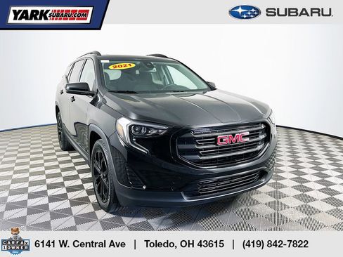 Used 2021 GMC Terrain SLE w/ Driver Convenience Package image 1