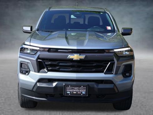 Used 2024 Chevrolet Colorado LT w/ LT Convenience Package III AWD/4WD image 27