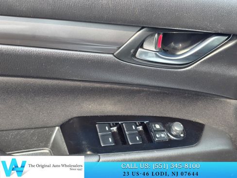 Used 2018 MAZDA CX-5 Sport AWD/4WD image 9