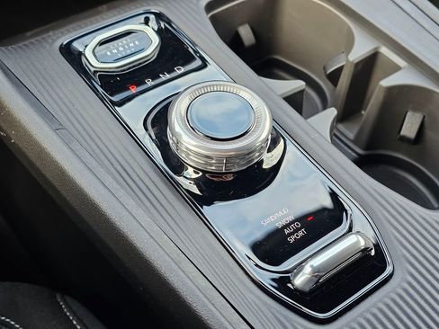 New 2026 Jeep Cherokee Laredo image 24