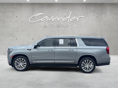 Used 2023 GMC Yukon XL Denali w/ Max Trailering Package image 15