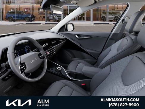 New 2025 Kia Niro Wind w/ Wind Preserve Package image 17