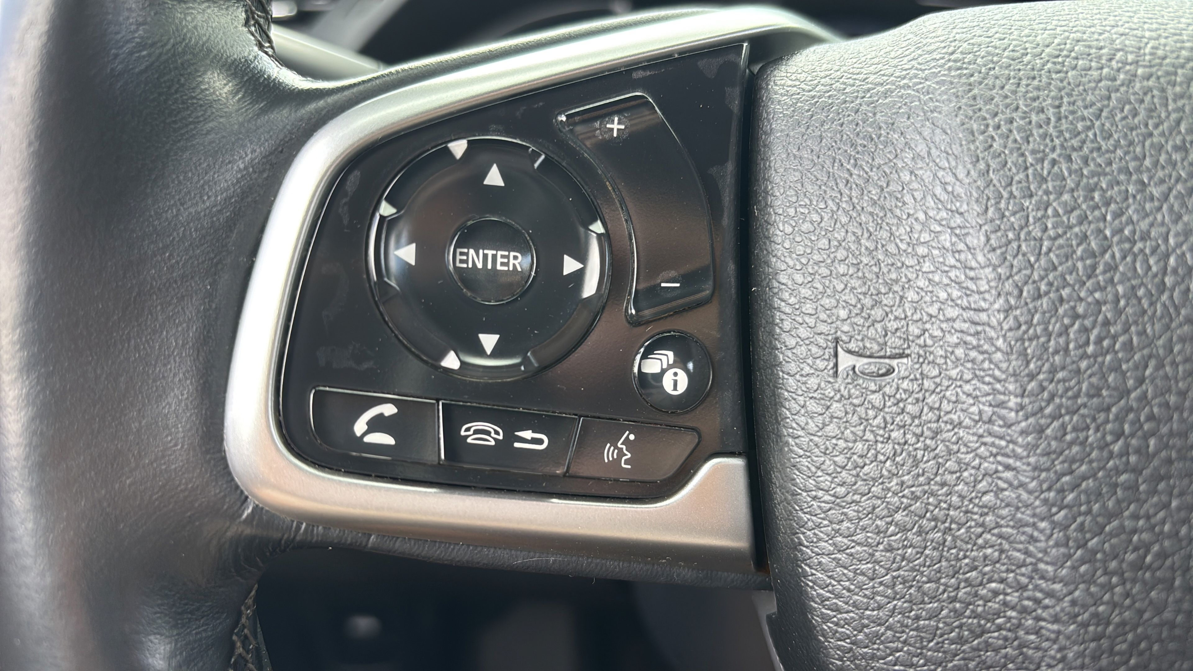 Used 2019 Honda Civic Sport image 24