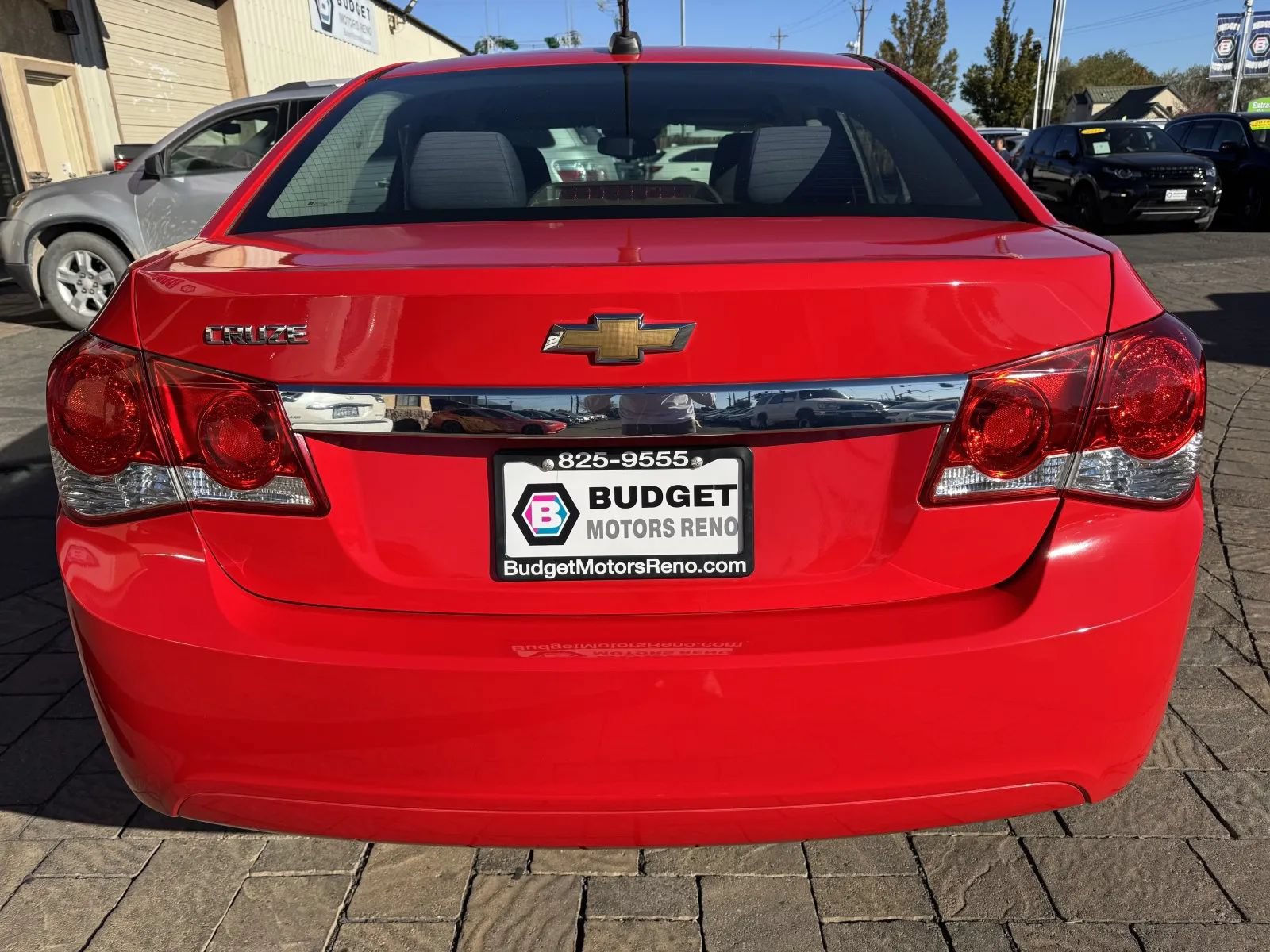 Used 2015 Chevrolet Cruze L FWD image 3
