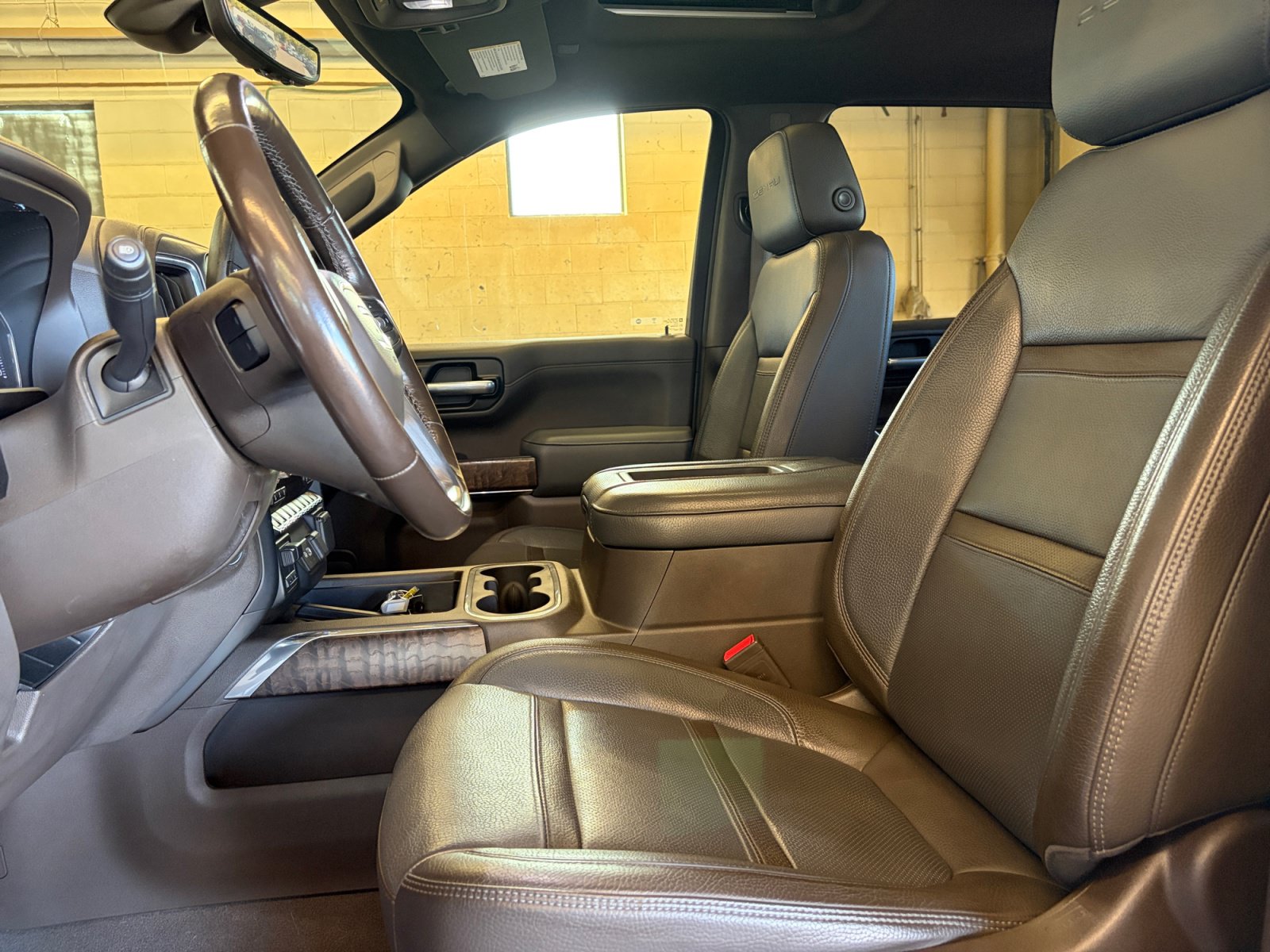 Used 2020 GMC Sierra 1500 Denali w/ Denali Ultimate Package AWD/4WD image 14
