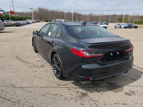 Used 2026 Toyota Camry XSE FWD image 4
