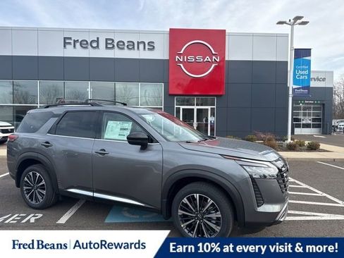 New 2026 Nissan Pathfinder Platinum w/ Cargo Package image 1