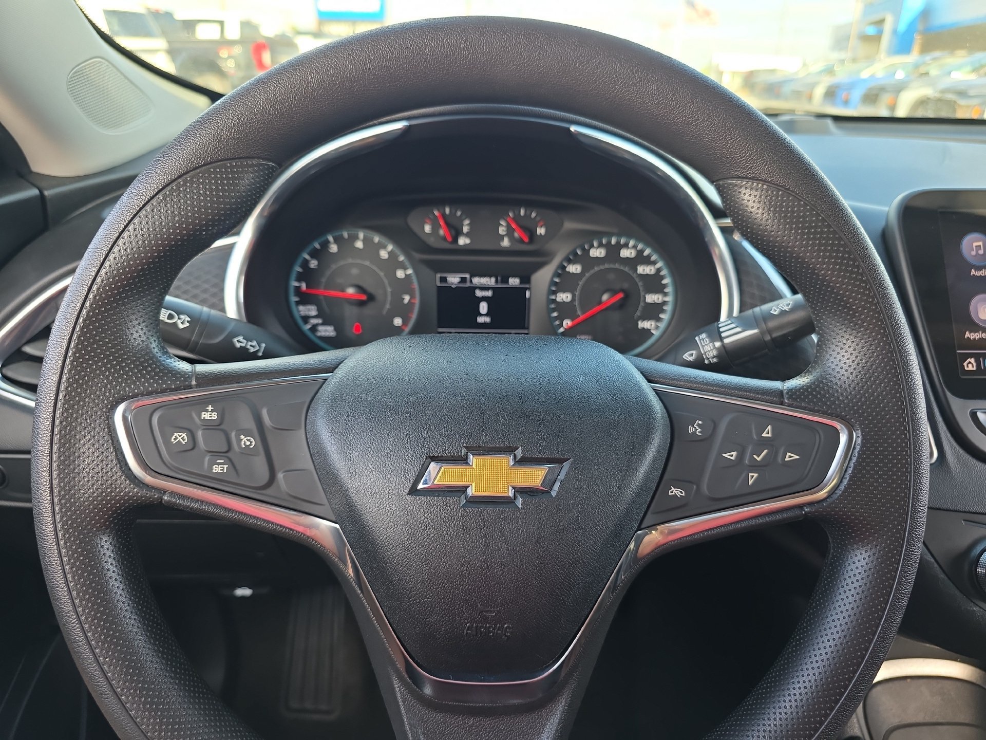 Used 2021 Chevrolet Malibu LT FWD image 18