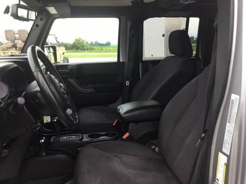 Used 2016 Jeep Wrangler Unlimited Sport w/ Quick Order Package 24S AWD/4WD image 14