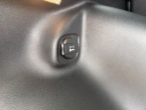 Used 2022 Jeep Cherokee Latitude image 31