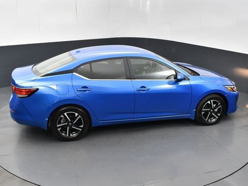 Used 2025 Nissan Sentra SV w/ Trunk Package image 50