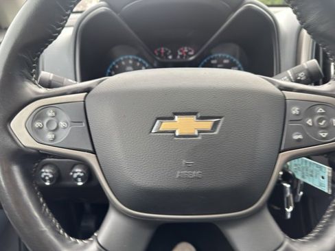 Used 2018 Chevrolet Colorado Z71 image 15