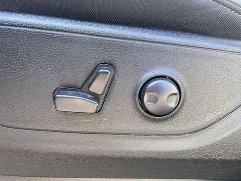 Used 2022 RAM 1500 Big Horn AWD/4WD image 15