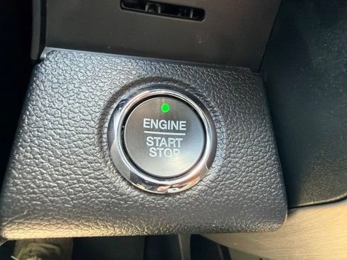 Used 2020 Ford F150 Platinum w/ Equipment Group 701A Luxury AWD/4WD image 55