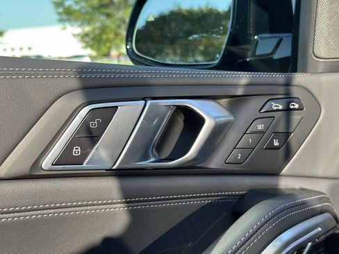 New 2026 BMW X6 xDrive40i image 18