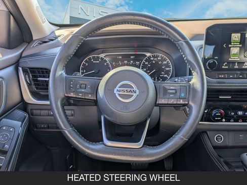 Used 2021 Nissan Rogue SL w/ Premium Package image 12