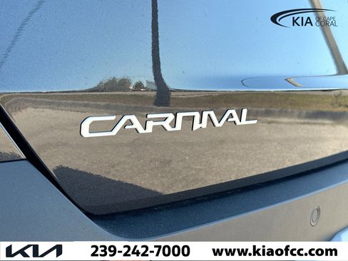 New 2026 Kia Carnival image 11