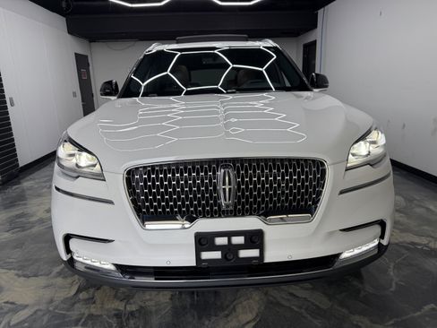 Used 2020 Lincoln Aviator Reserve w/ Equipment Group 201A AWD/4WD image 5