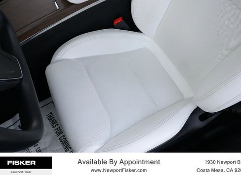 Used 2024 Tesla Model X image 11