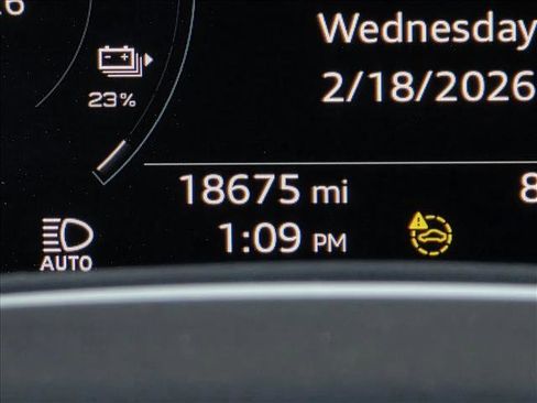 Certified 2024 Audi Q4 e-tron Premium image 20