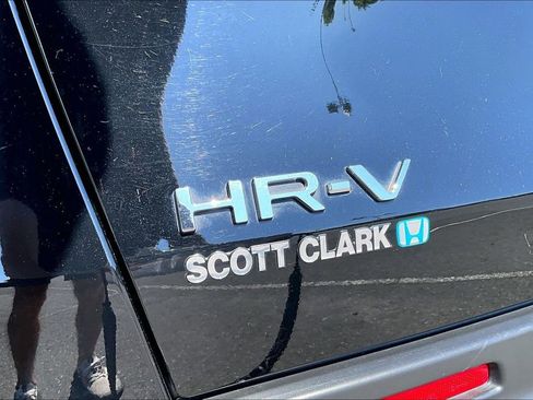 Certified 2025 Honda HR-V LX image 22