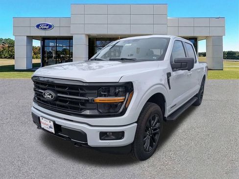 Certified 2025 Ford F150 XLT w/ Equipment Group 302A MID AWD/4WD image 4