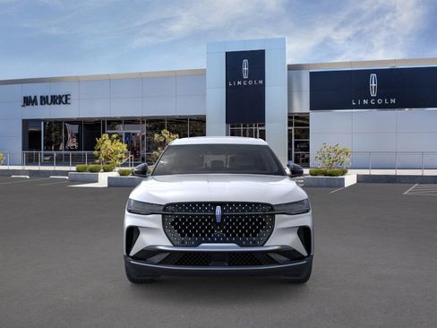 New 2025 Lincoln Nautilus Premier w/ Equipment Group 102A image 5