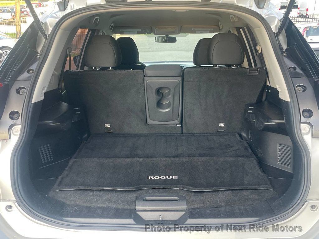 Used 2018 Nissan Rogue S FWD image 28