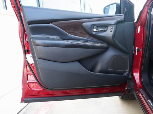 Used 2019 Nissan Murano Platinum image 17