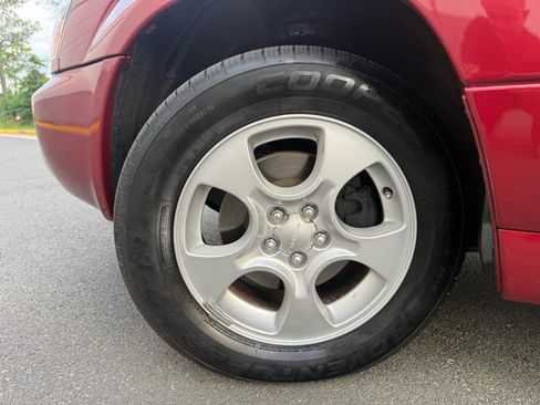Used 2004 Subaru Forester 2.5XS AWD/4WD image 36
