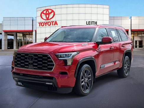 Used 2024 Toyota Sequoia Platinum image 1