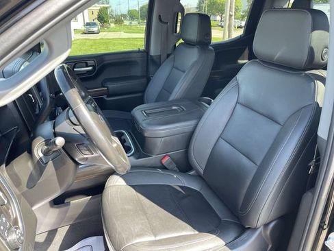 Used 2021 Chevrolet Silverado 1500 LT Trail Boss w/ Convenience Package II AWD/4WD image 11