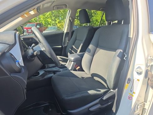 Used 2018 Toyota RAV4 LE w/ All Weather Liner Package FWD image 13