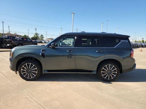 Certified 2025 Nissan Armada Platinum Reserve image 8
