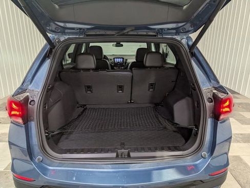 Used 2024 Chevrolet Equinox RS FWD image 23