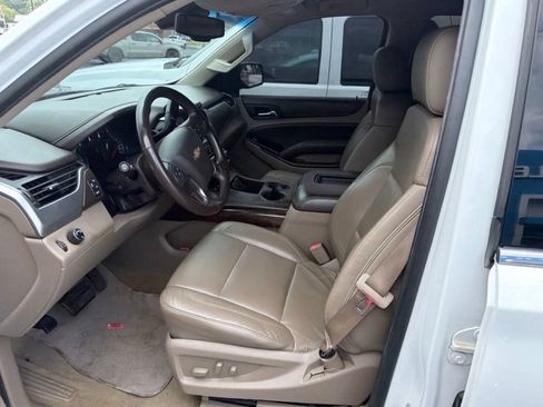 Used 2015 Chevrolet Tahoe LT RWD image 5