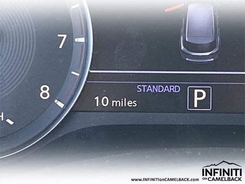 New 2025 INFINITI QX50 Luxe image 32