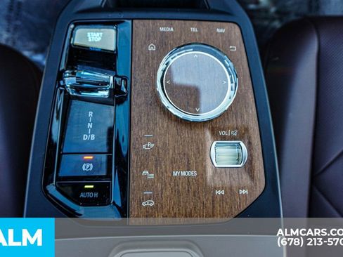 Used 2022 BMW iX xDrive50 w/ Convenience Package image 46