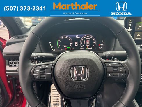 Used 2025 Honda Accord Sport image 24