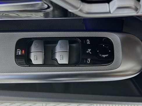 New 2026 Mercedes-Benz CLE 300 4MATIC Cabriolet image 18