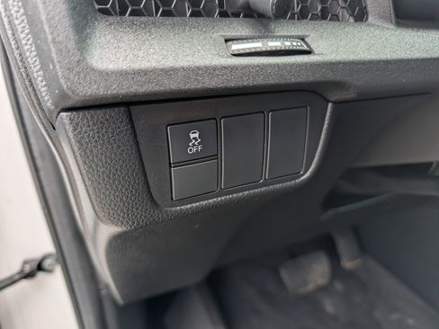 Used 2025 Honda CR-V EX image 25